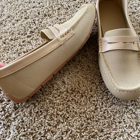Khaki loafers women’s 8 (39) - Picture 2 of 5